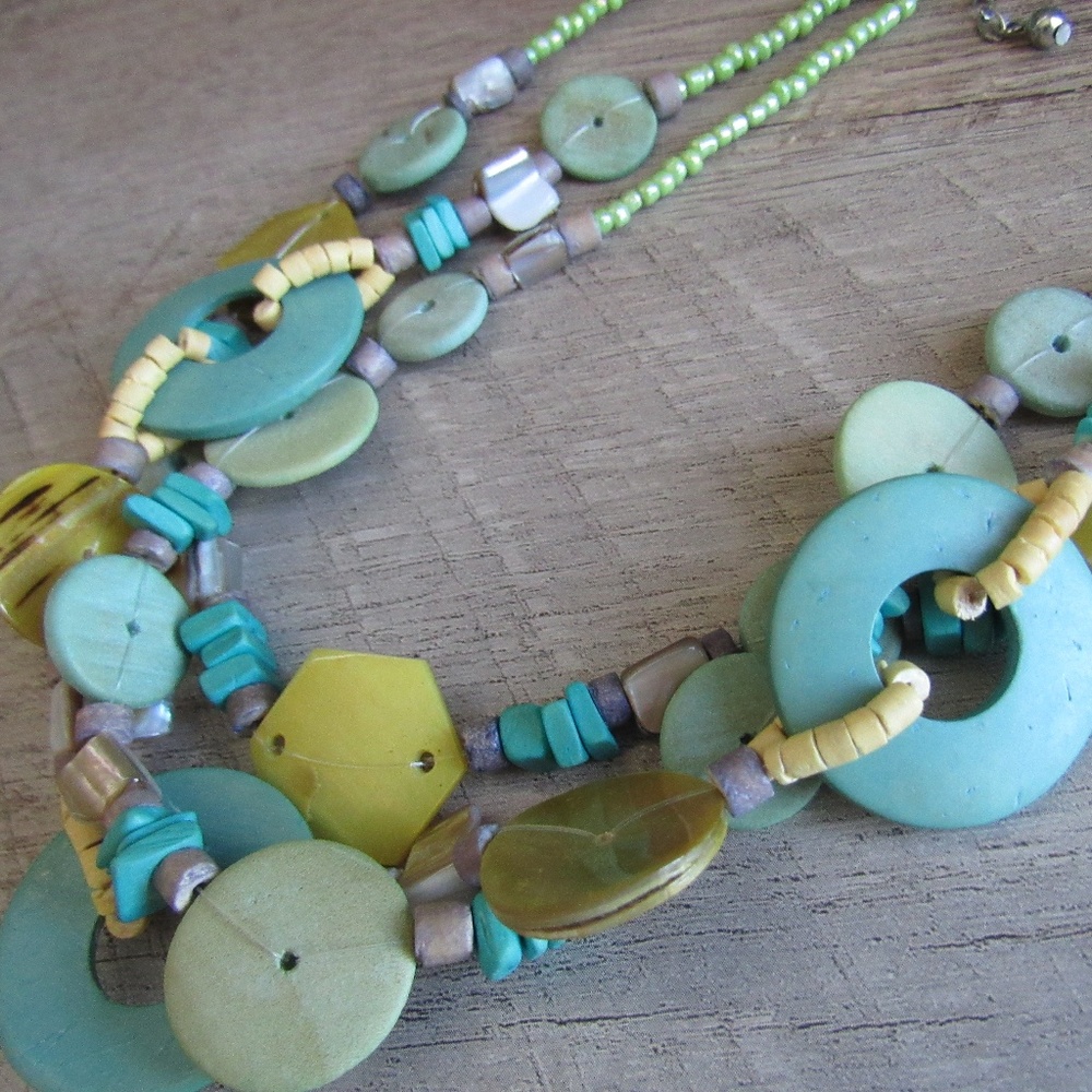Unique triple layer necklace